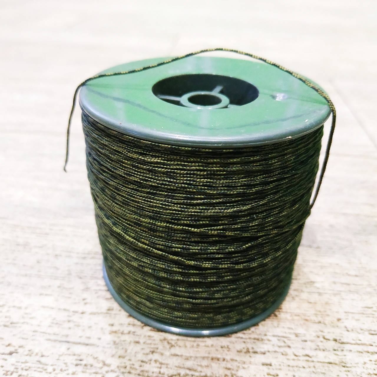 Лидкор без сердечника "Camo Green" 40lb , для рыболовных снастей и монтажей , 300 метров
Лидкор без сердечника "Camo Green" 40lb , для рыболовных снастей и монтажей , 300 метров