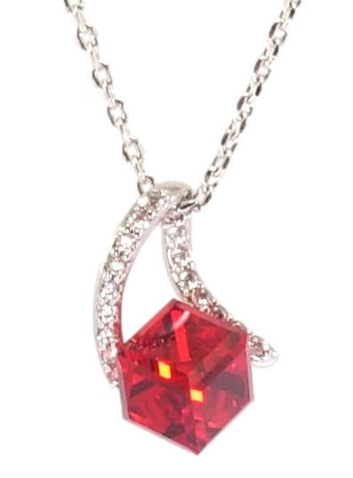 Кулон Xuping Родий с кр-ми Swarovski на цепочке "Кристальный куб Light Siam с петелькой" дл. 39-44см х 1мм
Кулон Xuping Родий с кр-ми Swarovski на цепочке "Кристальный куб Light Siam с петелькой" дл. 39-44см х 1мм