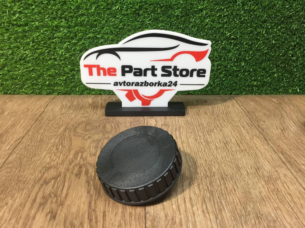 Крышка топливного бака пробка Новая Iveco Daily E2 Ивеко Дейли Е2 1996-1999, 99456723 
Крышка топливного бака пробка Новая Iveco Daily E2 Ивеко Дейли Е2 1996-1999, 99456723