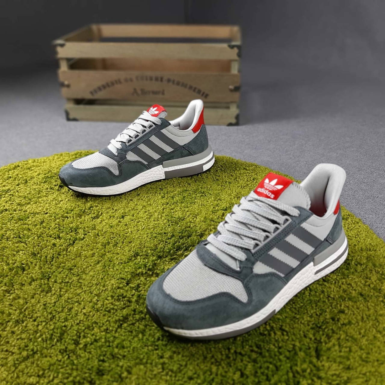 Adidas ZX 750 мужские демисезонные серые кроссовки на шнурках. Весенние мужские замшевые кроссы 43, Серый
Adidas ZX 750 мужские демисезонные серые кроссовки на шнурках. Весенние мужские замшевые кроссы 43, Серый