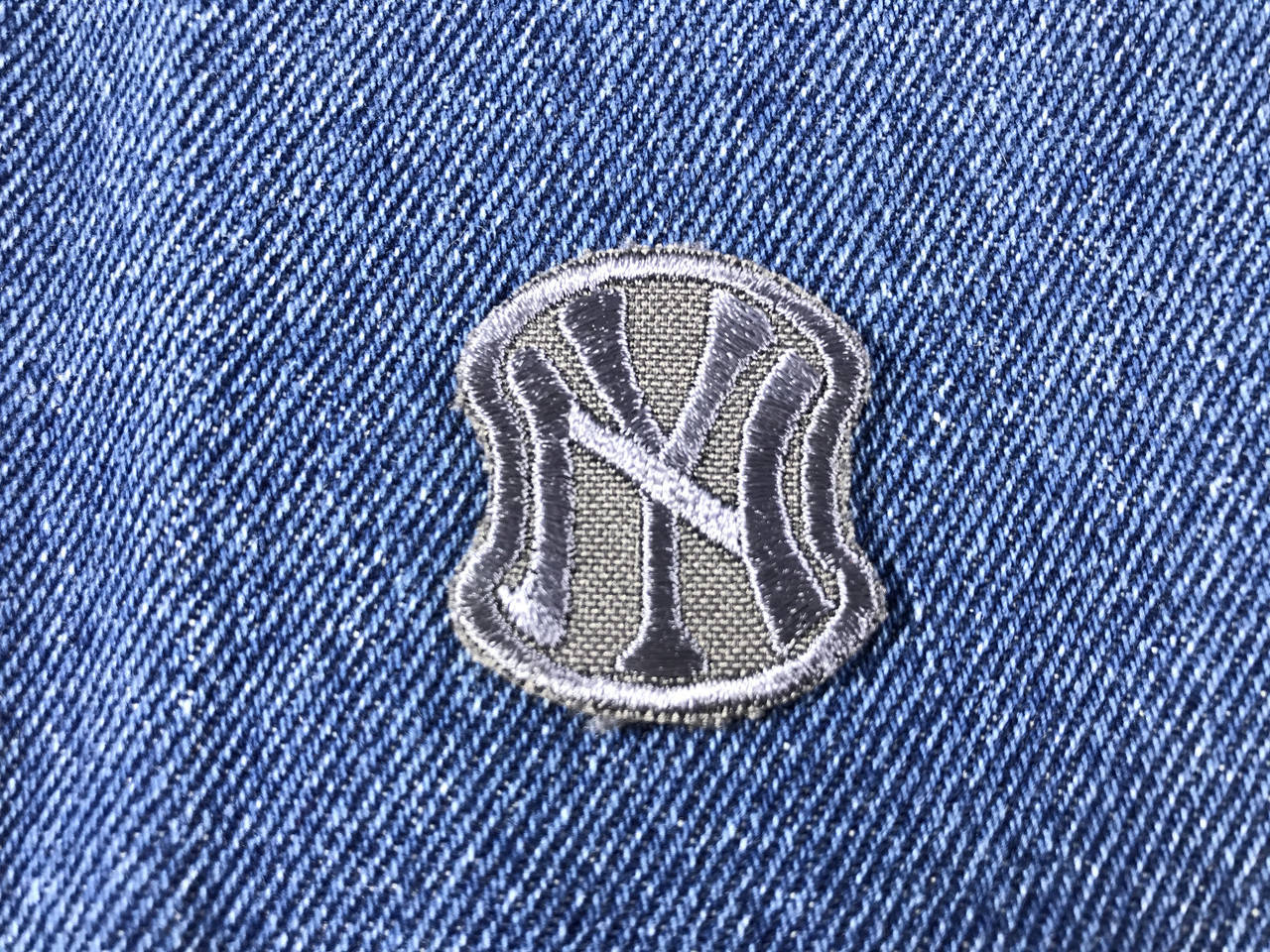 Нашивка New York цвет серый 29x35 мм
Нашивка New York цвет серый 29x35 мм