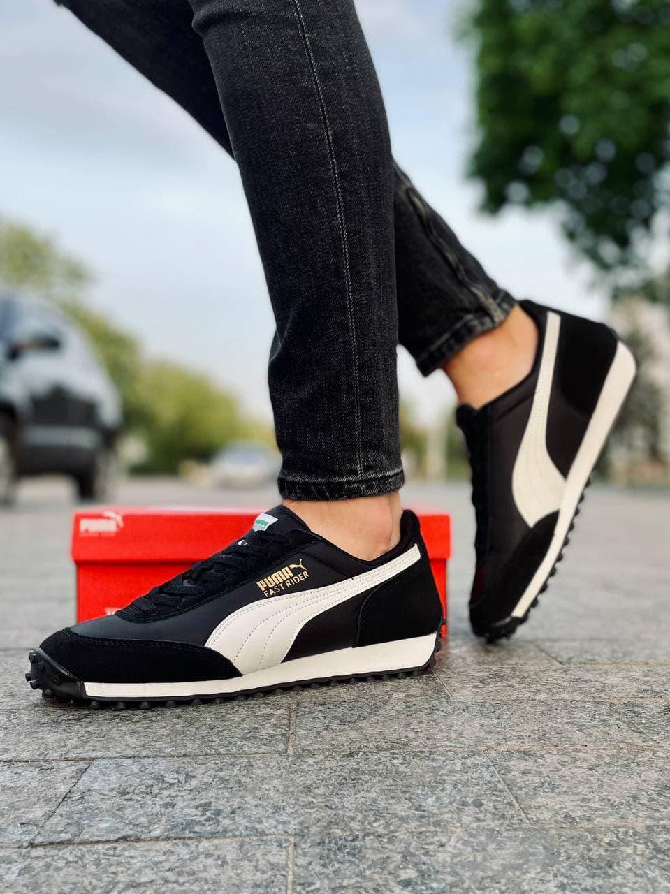 Puma Fast Rider черные с белым мужские демисезонные кроссовки. Лето/осень/весна, мужские замшевые кроссовки., Черно-белый
Puma Fast Rider черные с белым мужские демисезонные кроссовки. Лето/осень/весна, мужские замшевые кроссовки., Черно-белый
