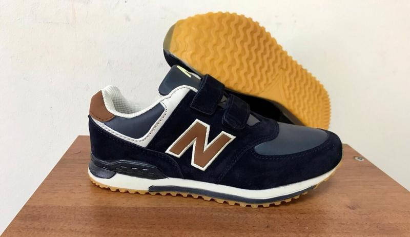 Кроссовки детские New Balance, темно-синие, размер 31 (стелька 20,5 см), (унисекс) последний размер.
Кроссовки детские New Balance, темно-синие, размер 31 (стелька 20,5 см), (унисекс) последний размер.