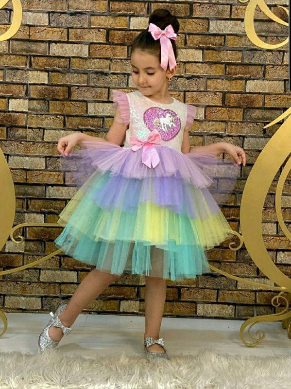 Платье бальное для девочки на 7 ЛЕТ, Разные цвета 
Платье бальное для девочки на 7 ЛЕТ, Разные цвета