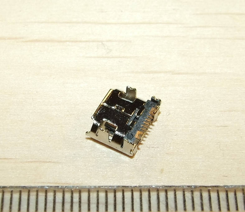 S709 Micro USB 7pin Разъем гнездо коннектор Samsung B9062 S5570 S7562i S7572 i699 S7568 S7572 S7566 I619 S5368
S709 Micro USB 7pin Разъем гнездо коннектор Samsung B9062 S5570 S7562i S7572 i699 S7568 S7572 S7566 I619 S5368