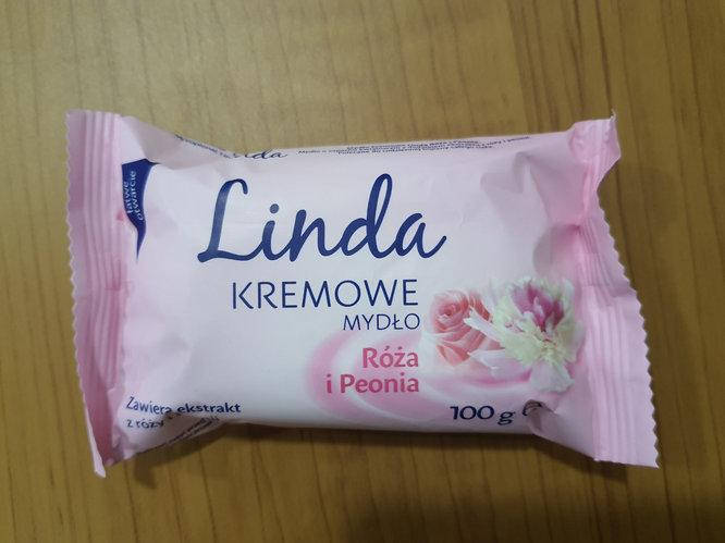 Крем-мило тверде Linda Троянди й півонії, 100 г
Крем-мило тверде Linda Троянди й півонії, 100 г