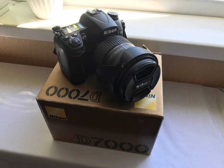 Зеркальный полупрофессиональный фотоаппарат камера Nikon D7000 боди в отлично состоянии + бонусы
Зеркальный полупрофессиональный фотоаппарат камера Nikon D7000 боди в отлично состоянии + бонусы