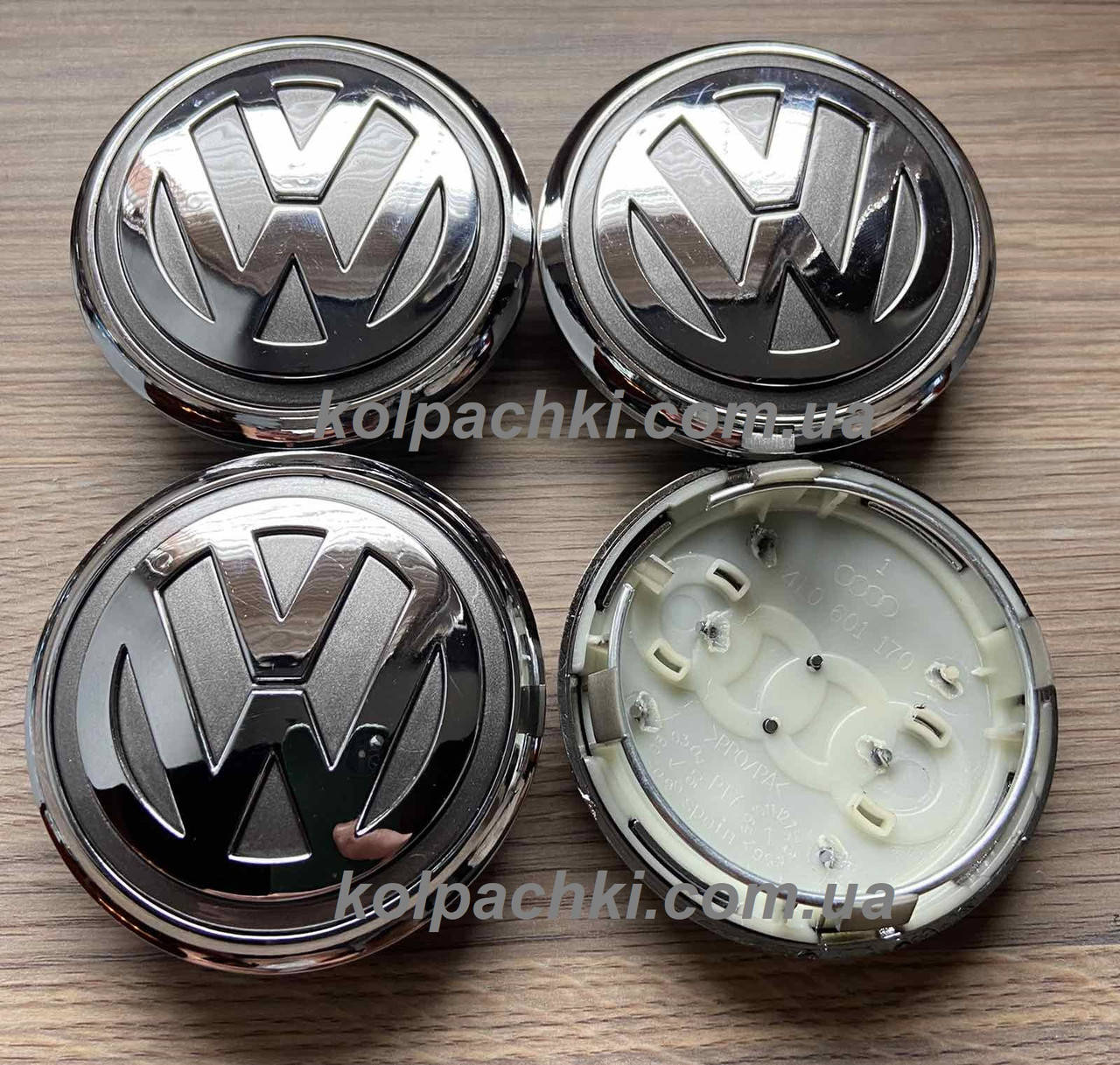 Колпачки с логотипом Volkswagen 77мм 67мм 15мм 4L0 601 170 для оригинальных дисков AUDI
Колпачки с логотипом Volkswagen 77мм 67мм 15мм 4L0 601 170 для оригинальных дисков AUDI