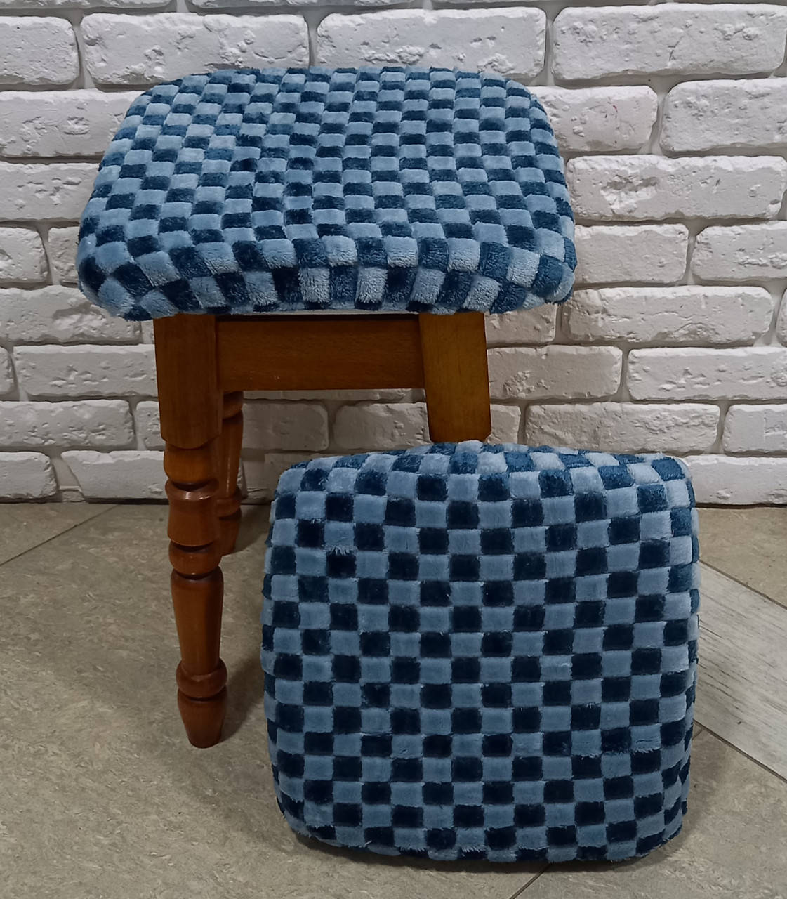 Чехол - подушка на табурет, меховые комплект 4шт. 
Чехол - подушка на табурет, меховые комплект 4шт.