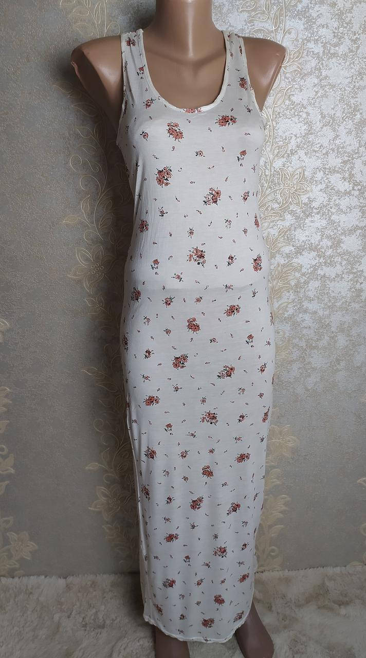 Жіноча довга сукня 42-44й розмір. б/у. стан супер
Жіноча довга сукня 42-44й розмір. б/у. стан супер