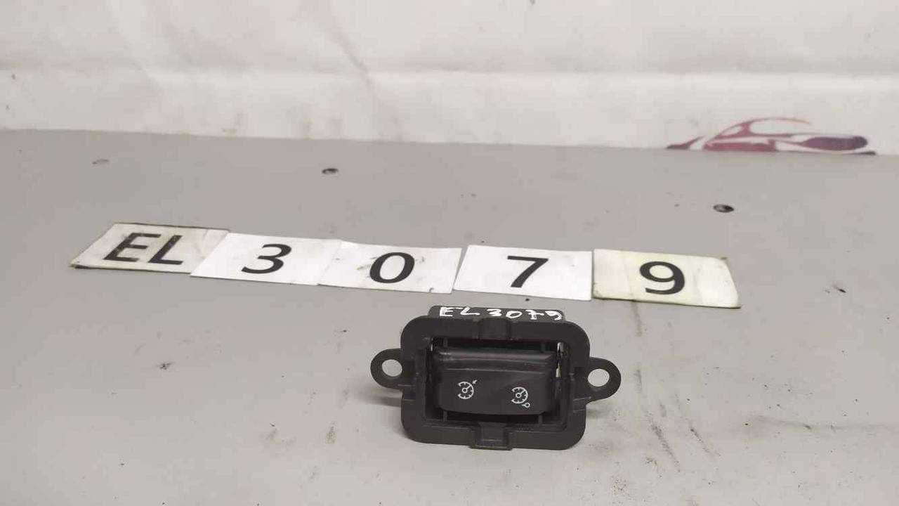 EL3079 255500002R Кнопка круиз-контроля Renault (RVI) Kangoo 2 08- www.avtopazl.com.ua 0
EL3079 255500002R Кнопка круиз-контроля Renault (RVI) Kangoo 2 08- www.avtopazl.com.ua 0