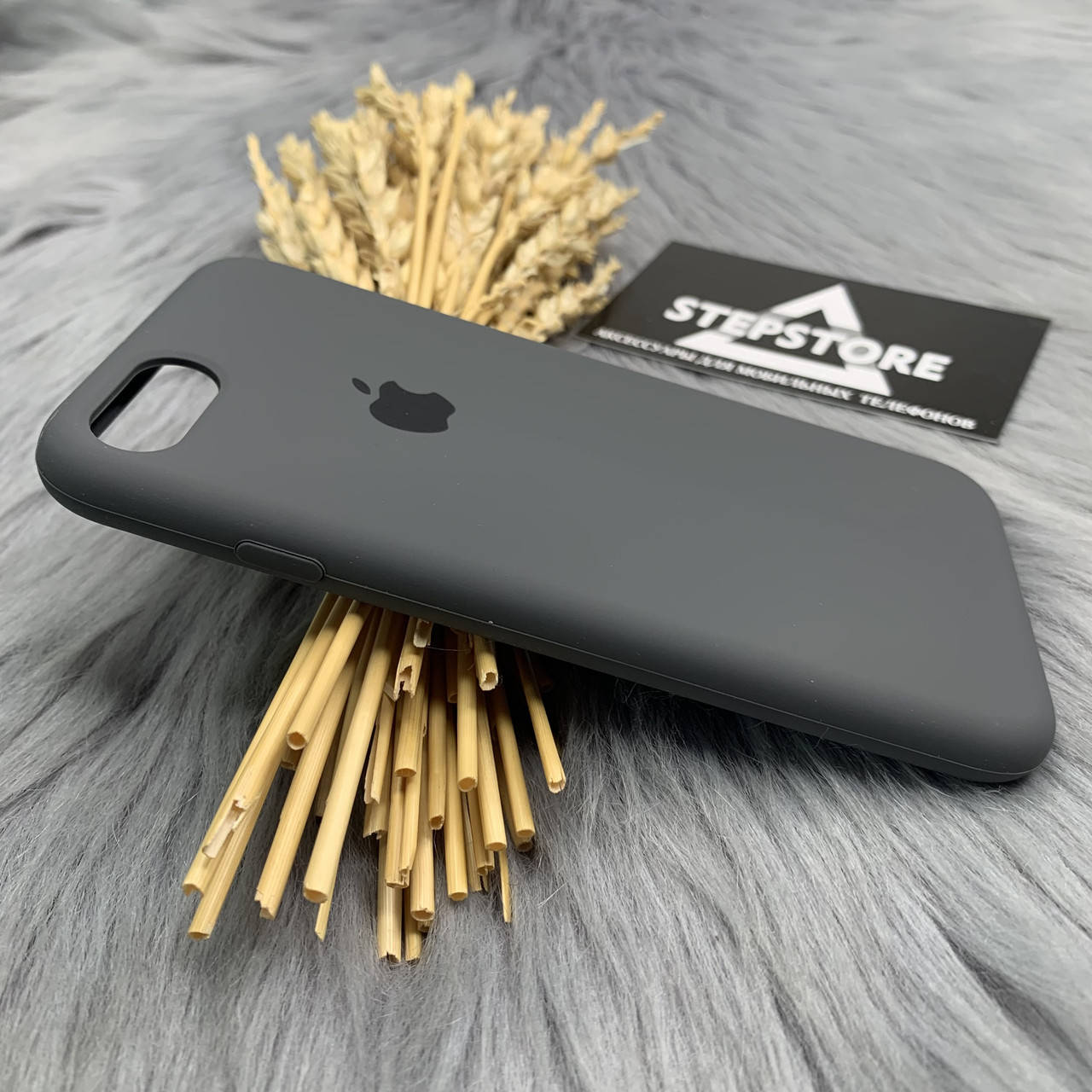 Чехол Silicone Case 360 Full для iPhone 7 / 8 / SE 2 / 3 с микрофиброй закрытым низом противоударный черный 2. Серый (Gray)
Чехол Silicone Case 360 Full для iPhone 7 / 8 / SE 2 / 3 с микрофиброй закрытым низом противоударный черный 2. Серый (Gray)