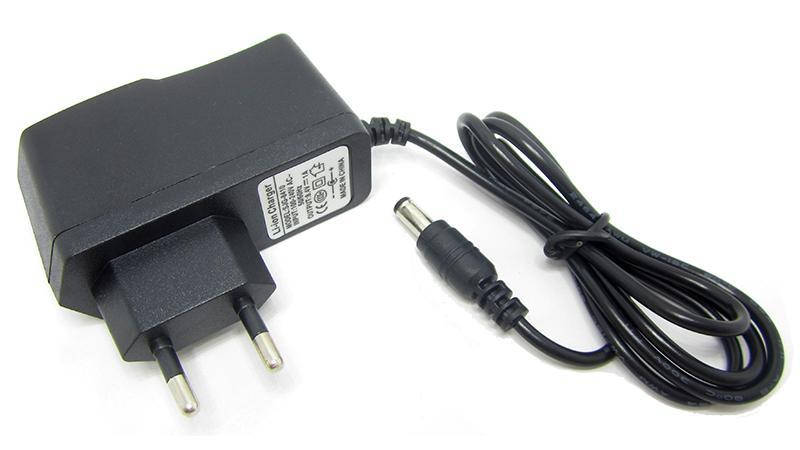 Блок питания зарядное AC-DC 8.4V 1A (10914)
Блок питания зарядное AC-DC 8.4V 1A (10914)