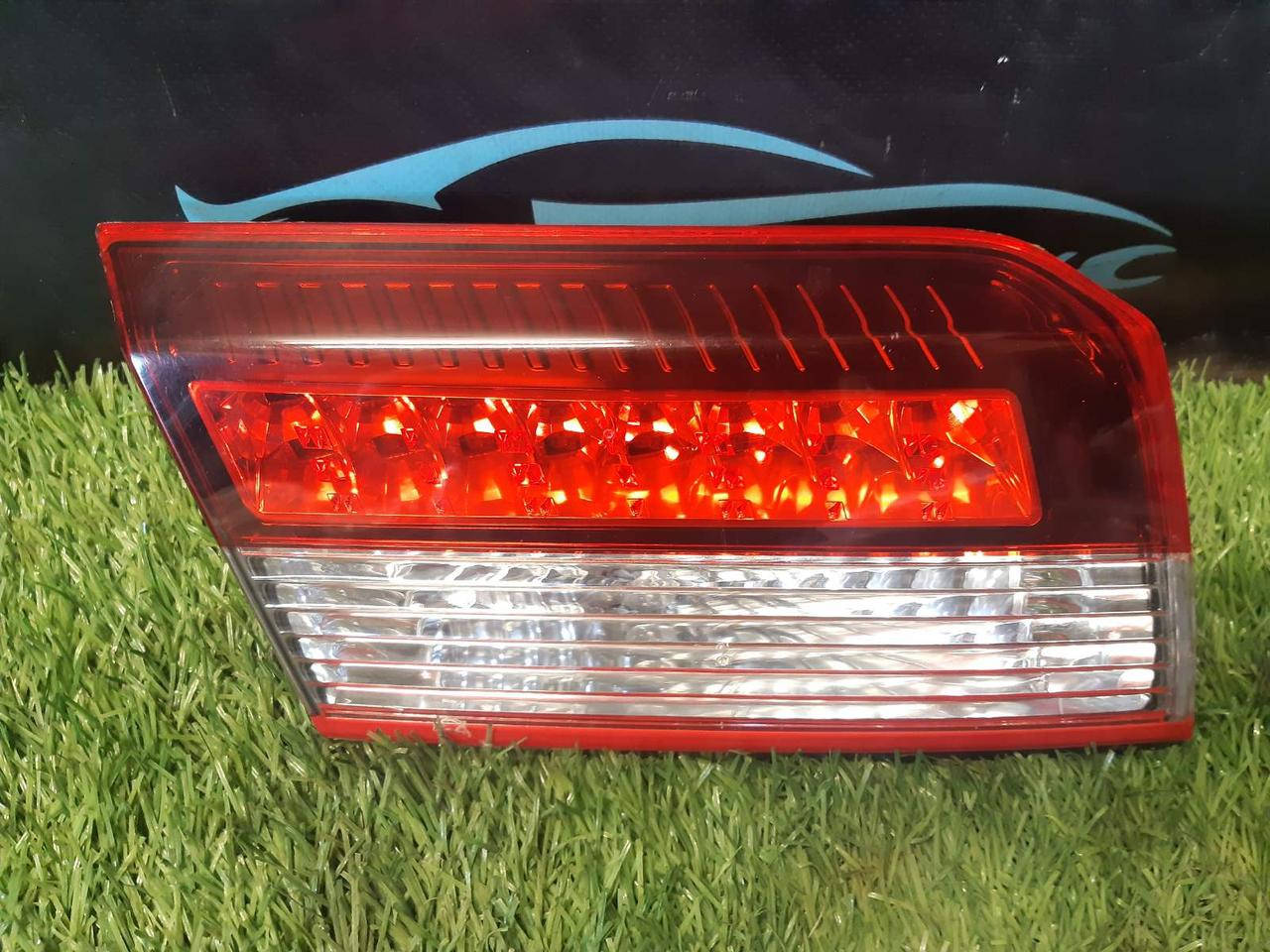 Фонарь задний левый внутренний Рено Лагуна 3, Renault Laguna 3, 265540001R ліхтар задній лівий
Фонарь задний левый внутренний Рено Лагуна 3, Renault Laguna 3, 265540001R ліхтар задній лівий