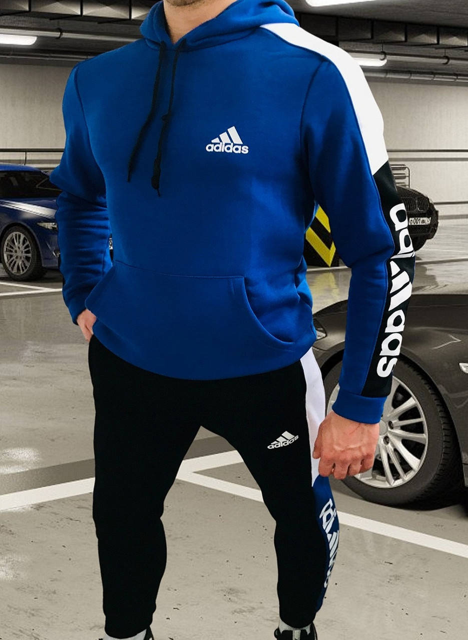 Мужской спортивный костюм Adidas(адидас). Синий утепленный мужской спортивный костюм Adidas(адидас).
Мужской спортивный костюм Adidas(адидас). Синий утепленный мужской спортивный костюм Adidas(адидас).