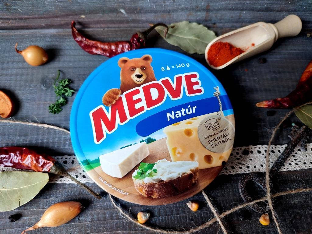 Плавленый сырок "Medve" Венгрия 180 гр
Плавленый сырок "Medve" Венгрия 180 гр