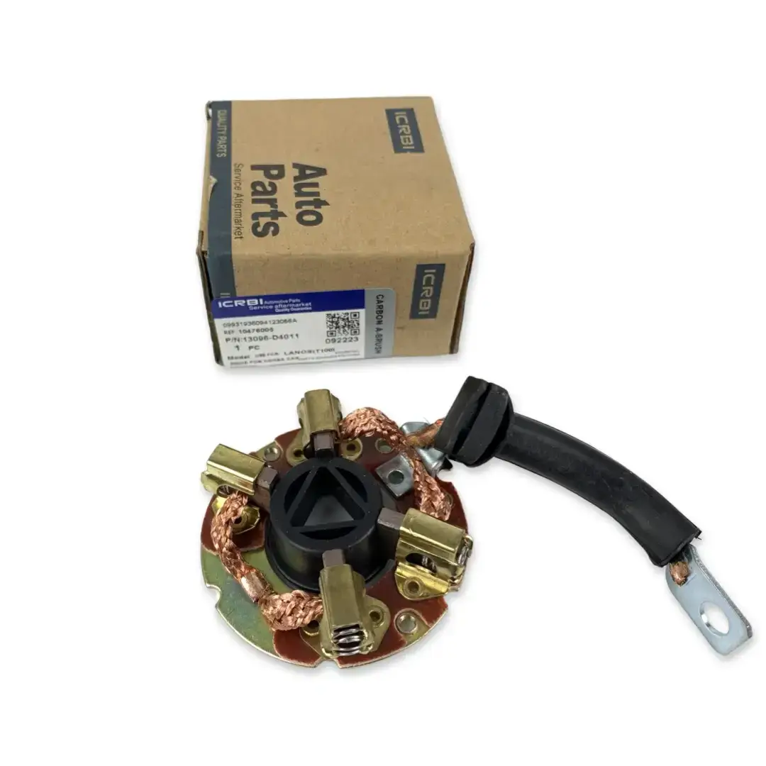 Щетка стартера 1.4 kw CRB Авео/Лачетти 1.8 л./Такума 1.6-2.0 л./Эванда 2.0 л. 10476006, 10452368
Щетка стартера 1.4 kw CRB Авео/Лачетти 1.8 л./Такума 1.6-2.0 л./Эванда 2.0 л. 10476006, 10452368