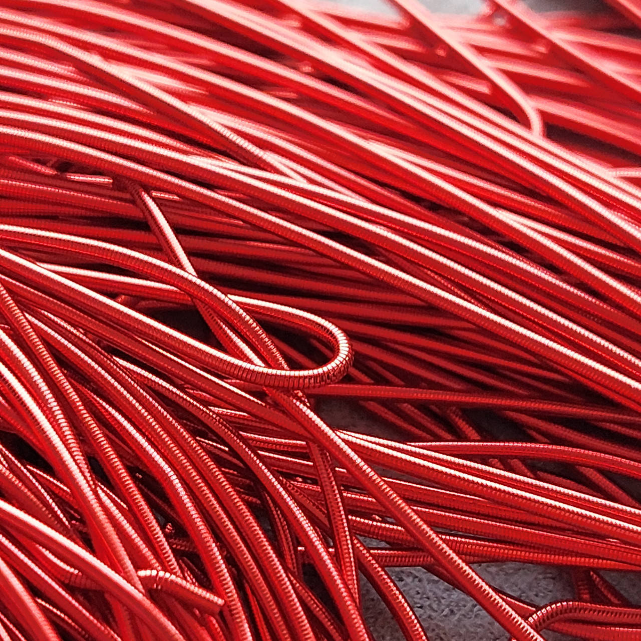 Канитель гладкая, 1мм, красный 
Канитель гладкая, 1мм, красный