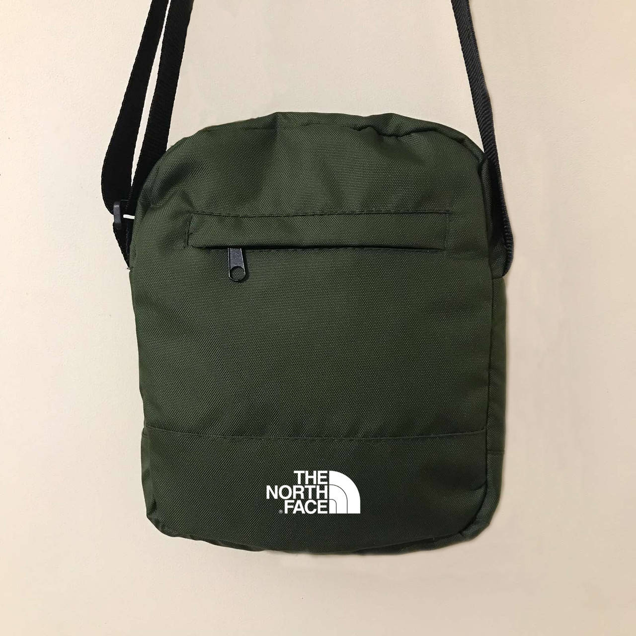 Сумка мессенджер Зе Норс Фейс (The North Face) на плечо, барсетка Зе Норс Фейс, для мелких вещей, Хаки
Сумка мессенджер Зе Норс Фейс (The North Face) на плечо, барсетка Зе Норс Фейс, для мелких вещей, Хаки