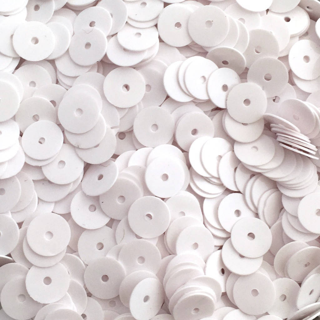 Пайетки Индия 6 мм. Круглая плоская. Белый (фарфор) 5 гр. 
Пайетки Индия 6 мм. Круглая плоская. Белый (фарфор) 5 гр.