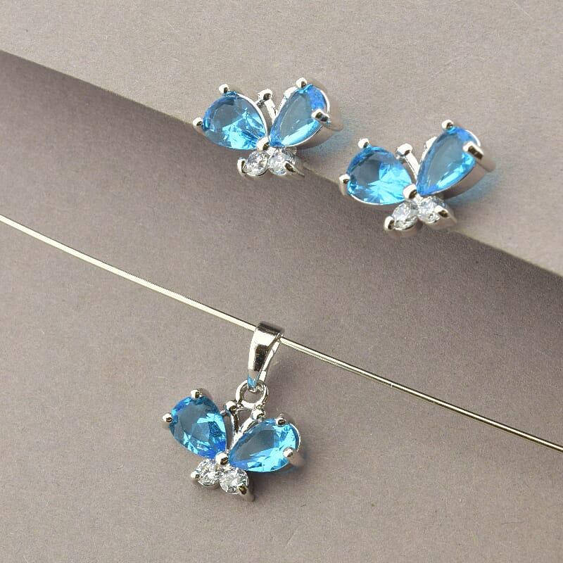 Набор украшений медицинское золото Xuping Jewelry украшено изделие фианитами покрытие родиевое
Набор украшений медицинское золото Xuping Jewelry украшено изделие фианитами покрытие родиевое