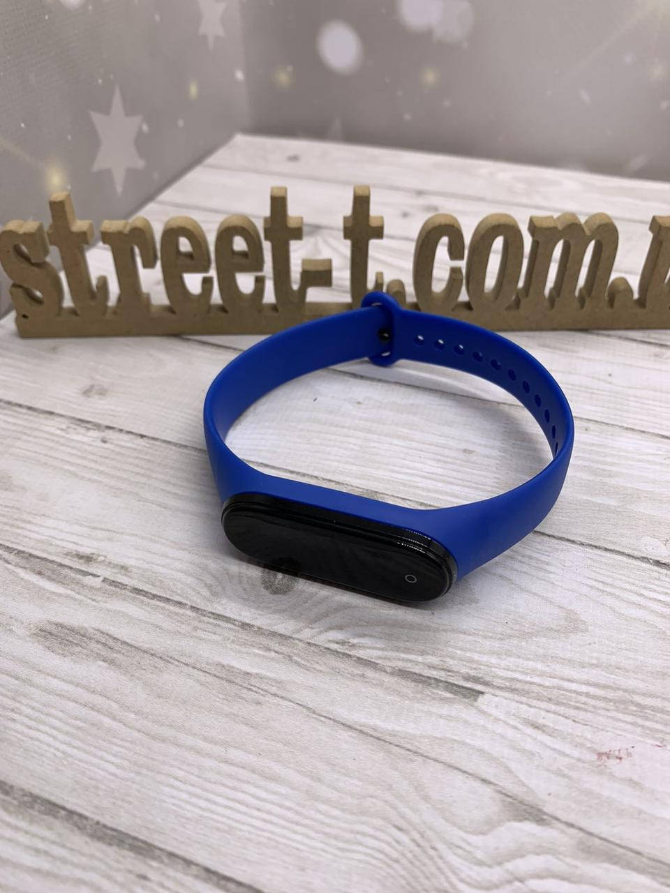 Ремешок на mi band 4 браслеты для фитнес трекера Xiaomi Mi 3 Original Design различные цвета Синий
Ремешок на mi band 4 браслеты для фитнес трекера Xiaomi Mi 3 Original Design различные цвета Синий