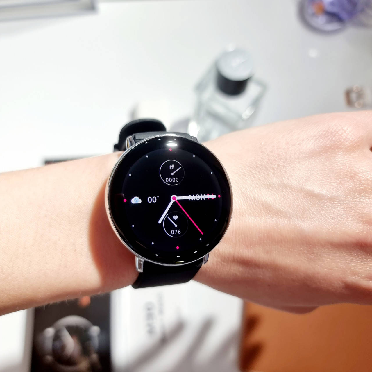 Смарт-часы Smart Watch М30 Super Amoled круглые смарт вотч 42 mm с беспроводной зарядкой Серебристые
Смарт-часы Smart Watch М30 Super Amoled круглые смарт вотч 42 mm с беспроводной зарядкой Серебристые