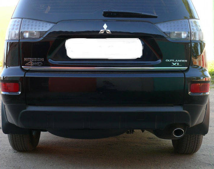 Хром накладка нижней кромки багажника Mitsubishi outlander xl (митсубиси аутлендер), нерж.
Хром накладка нижней кромки багажника Mitsubishi outlander xl (митсубиси аутлендер), нерж.