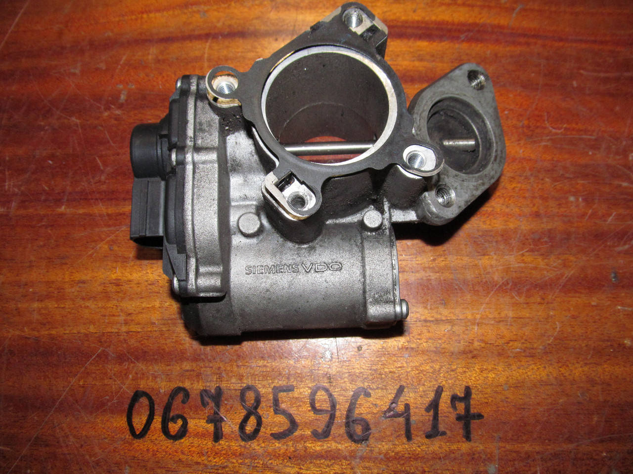 Клапан EGR ЕГР renault trafic 2.0 opel vivaro 8200693739 nissan primastar 8200327011 рено трафик опель виваро
Клапан EGR ЕГР renault trafic 2.0 opel vivaro 8200693739 nissan primastar 8200327011 рено трафик опель виваро