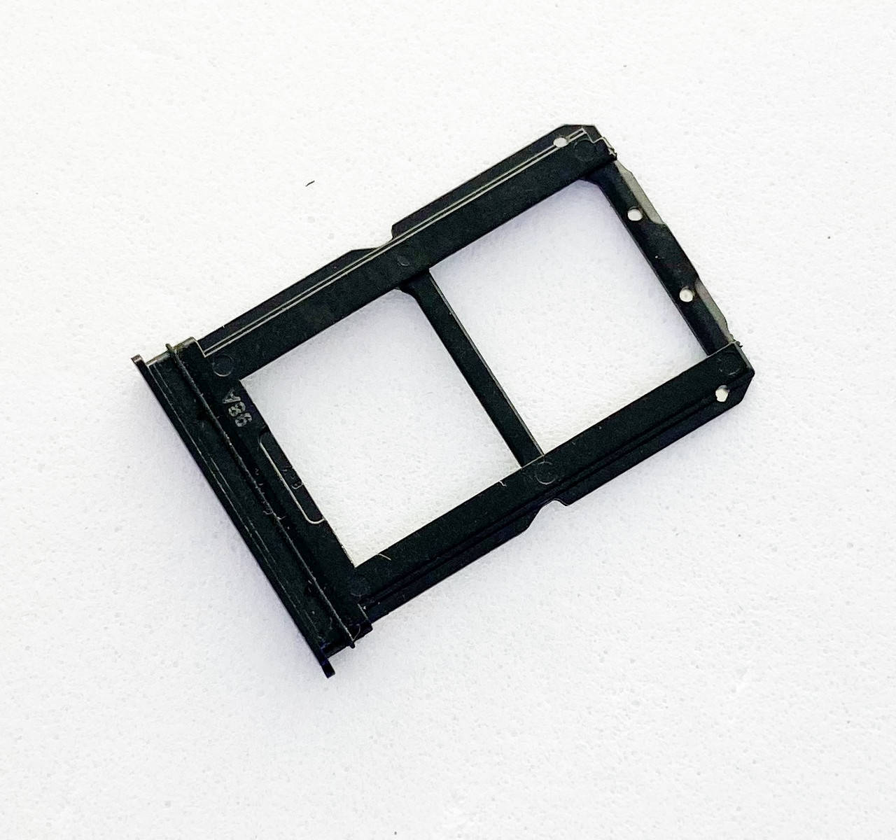 Лоток сим карты и карты памяти для OnePlus 6T A6013, черный, Mirror Black, на две Sim-карты
Лоток сим карты и карты памяти для OnePlus 6T A6013, черный, Mirror Black, на две Sim-карты