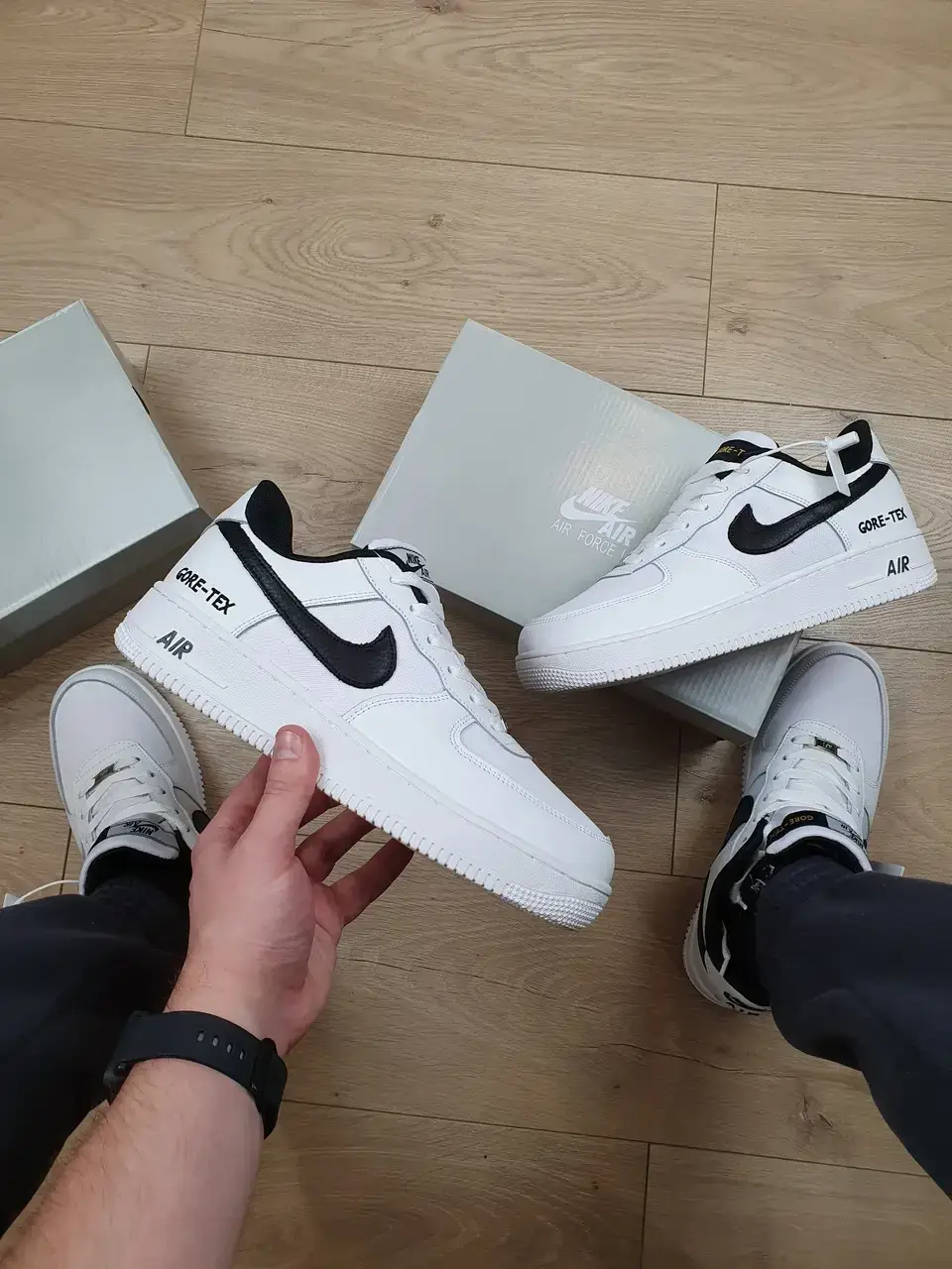 Мужские кроссовки белые с черным Nike Air Force Gore-Tex. Обувь белая для мужчин Найк Аир Форс 1 Гортекс 2022
Мужские кроссовки белые с черным Nike Air Force Gore-Tex. Обувь белая для мужчин Найк Аир Форс 1 Гортекс 2022