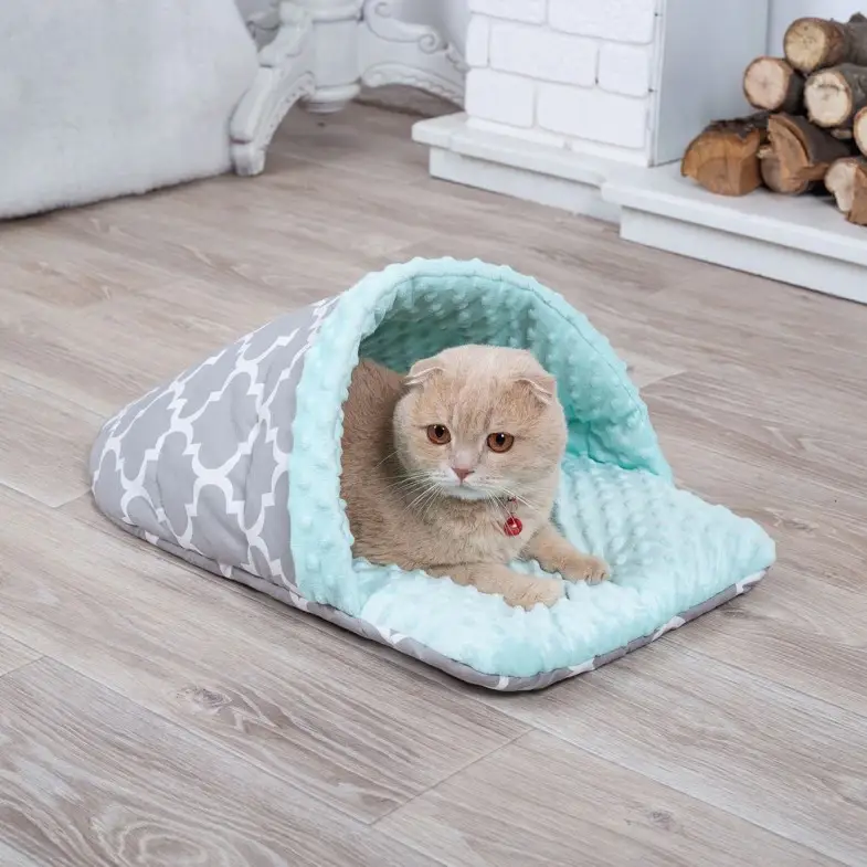 Мягкие спальные места и лежаки для животных, лежанка для собак и кошек Тапочек серая с мятным
Мягкие спальные места и лежаки для животных, лежанка для собак и кошек Тапочек серая с мятным