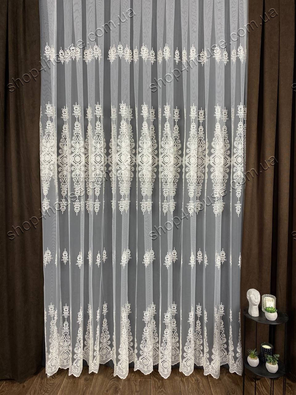 Тюль на основе турецкого фатина хорошего качества. Цвет: молочный 
Тюль на основе турецкого фатина хорошего качества. Цвет: молочный