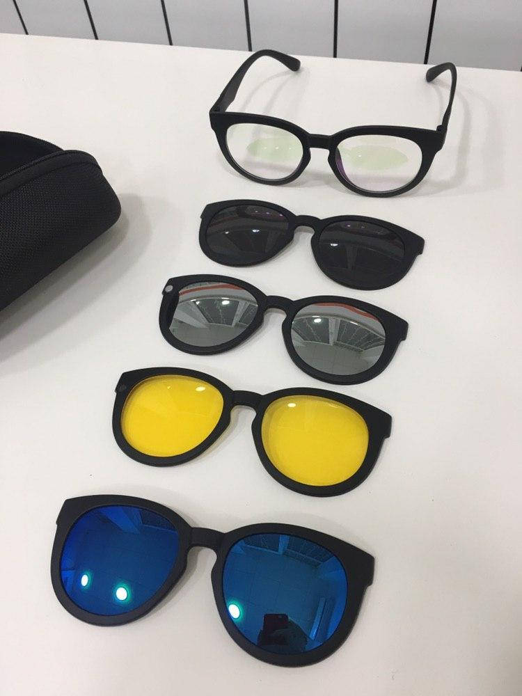 Окуляри Magic vision 5 в 1 в чохлі на магніті (Антиблікові, Сонцезахисні, Поляризаційні, Прозорі), Разные цвета
Окуляри Magic vision 5 в 1 в чохлі на магніті (Антиблікові, Сонцезахисні, Поляризаційні, Прозорі), Разные цвета