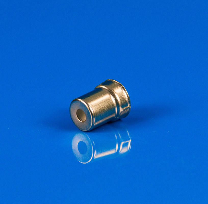 Колпачок магнетрона с круглым отверстием
Колпачок магнетрона с круглым отверстием