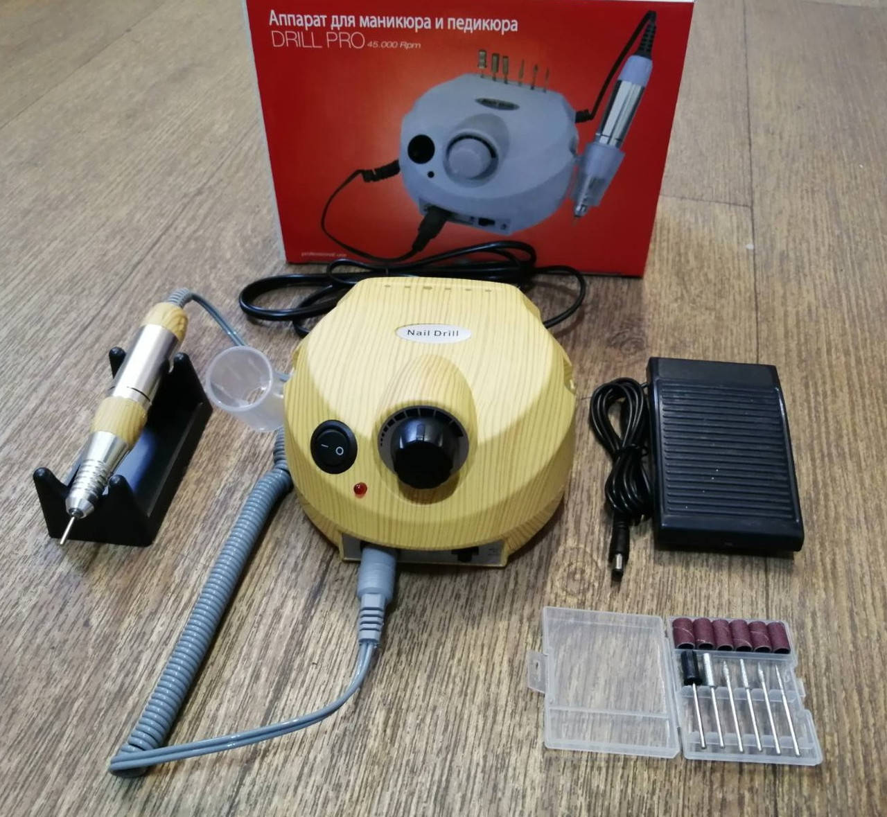 Фрезер для маникюра и педикюра Nail Drill ZS-601, 65W 45 000 об/мин (цвет - дерево)Аппарат
Фрезер для маникюра и педикюра Nail Drill ZS-601, 65W 45 000 об/мин (цвет - дерево)Аппарат