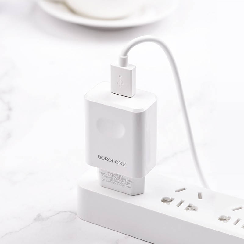 Быстрая зарядка для iPhone, iPad премиум качества с кабелем Lightning в комплекте, Белый
Быстрая зарядка для iPhone, iPad премиум качества с кабелем Lightning в комплекте, Белый