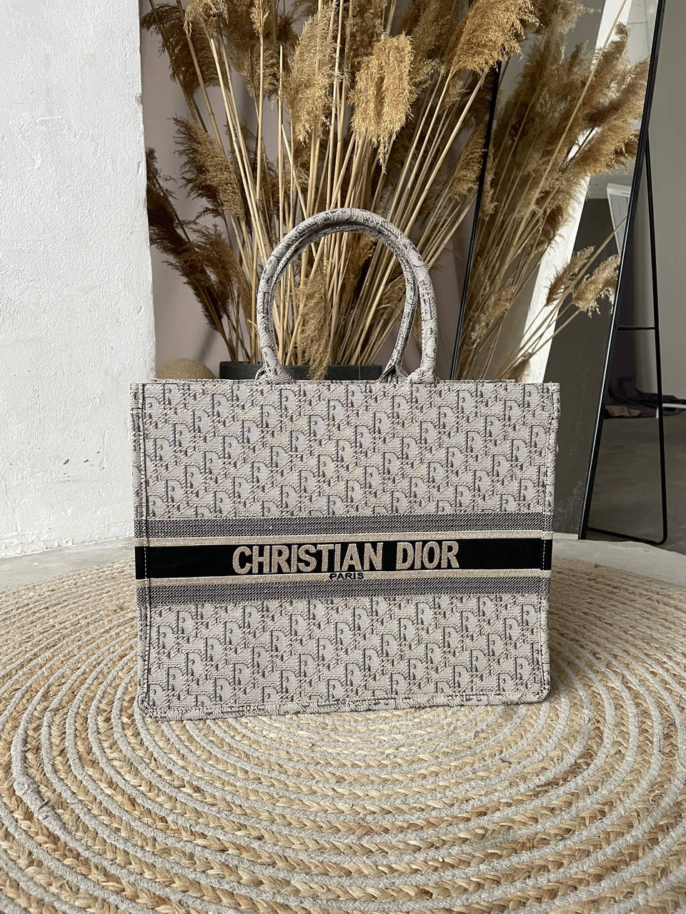 Сумка Женская Christian Dior Large Book Tote Beige Бежевого Цвета, Бежевый
Сумка Женская Christian Dior Large Book Tote Beige Бежевого Цвета, Бежевый