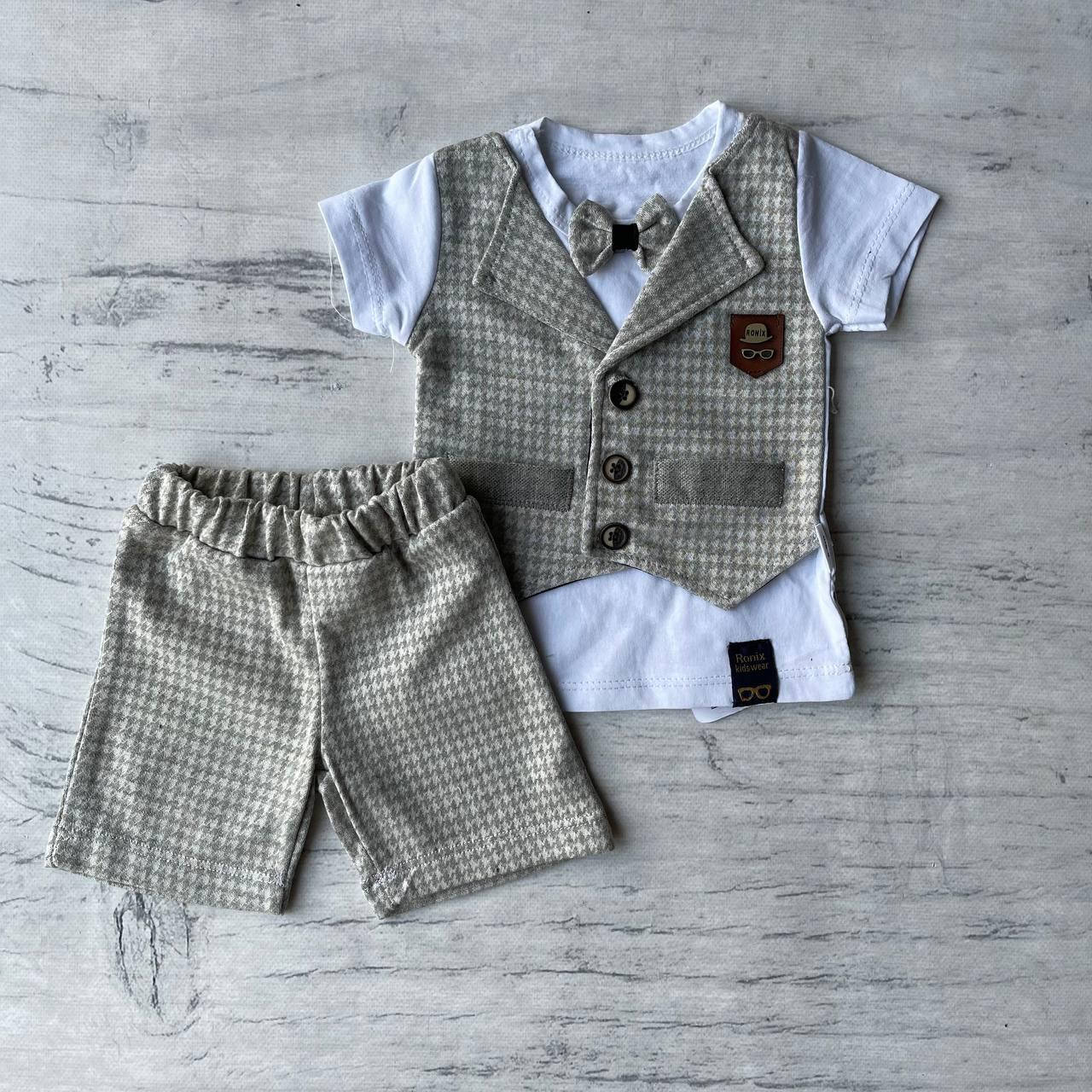 Нарядный летний костюм на мальчика 66. Размер 68 см, 74 см
Нарядный летний костюм на мальчика 66. Размер 68 см, 74 см