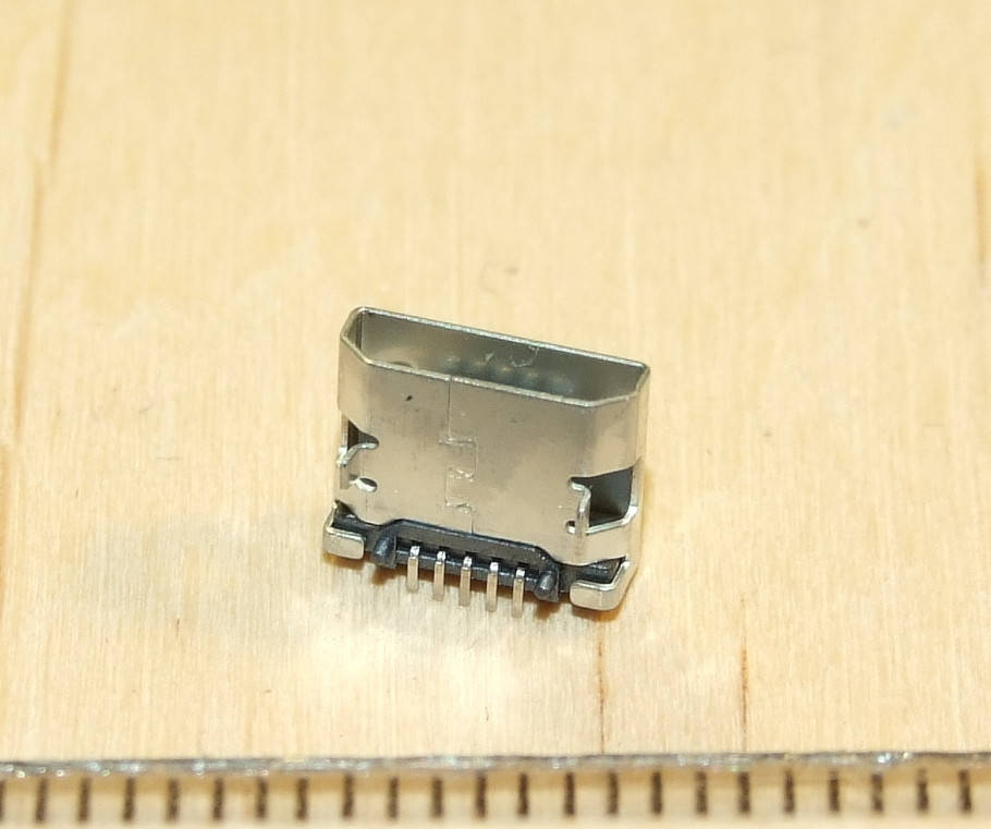 006_2 Micro USB Разъем, гнездо Doogee Meizu Oukitel Cubot Leagoo Ulefone Ramos THL Prestigio GoClever Xiaomi
006_2 Micro USB Разъем, гнездо Doogee Meizu Oukitel Cubot Leagoo Ulefone Ramos THL Prestigio GoClever Xiaomi