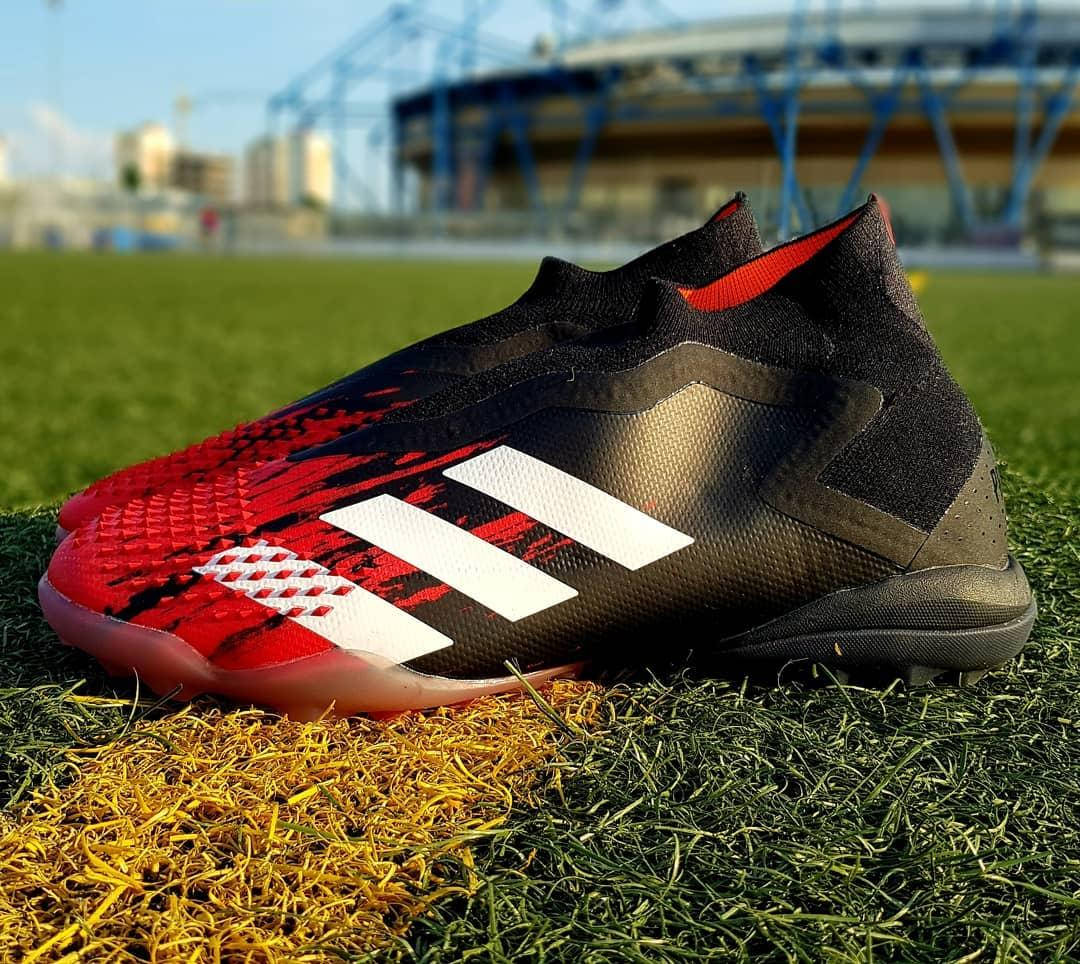 Сороконожки Adidas Predator Mutator 20+ TF футбольная обувь адидас предатор мутатор 20+, Черный
Сороконожки Adidas Predator Mutator 20+ TF футбольная обувь адидас предатор мутатор 20+, Черный