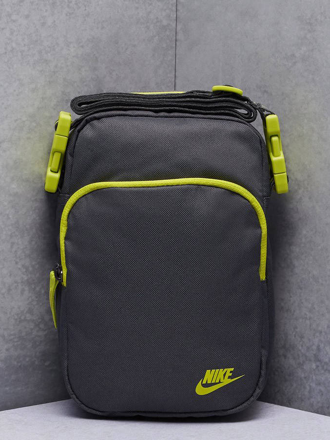 Nike Heritage Smit 2.0 оригинал Сумка на через плечо барсетка оригинал BA5898-068, Серый
Nike Heritage Smit 2.0 оригинал Сумка на через плечо барсетка оригинал BA5898-068, Серый