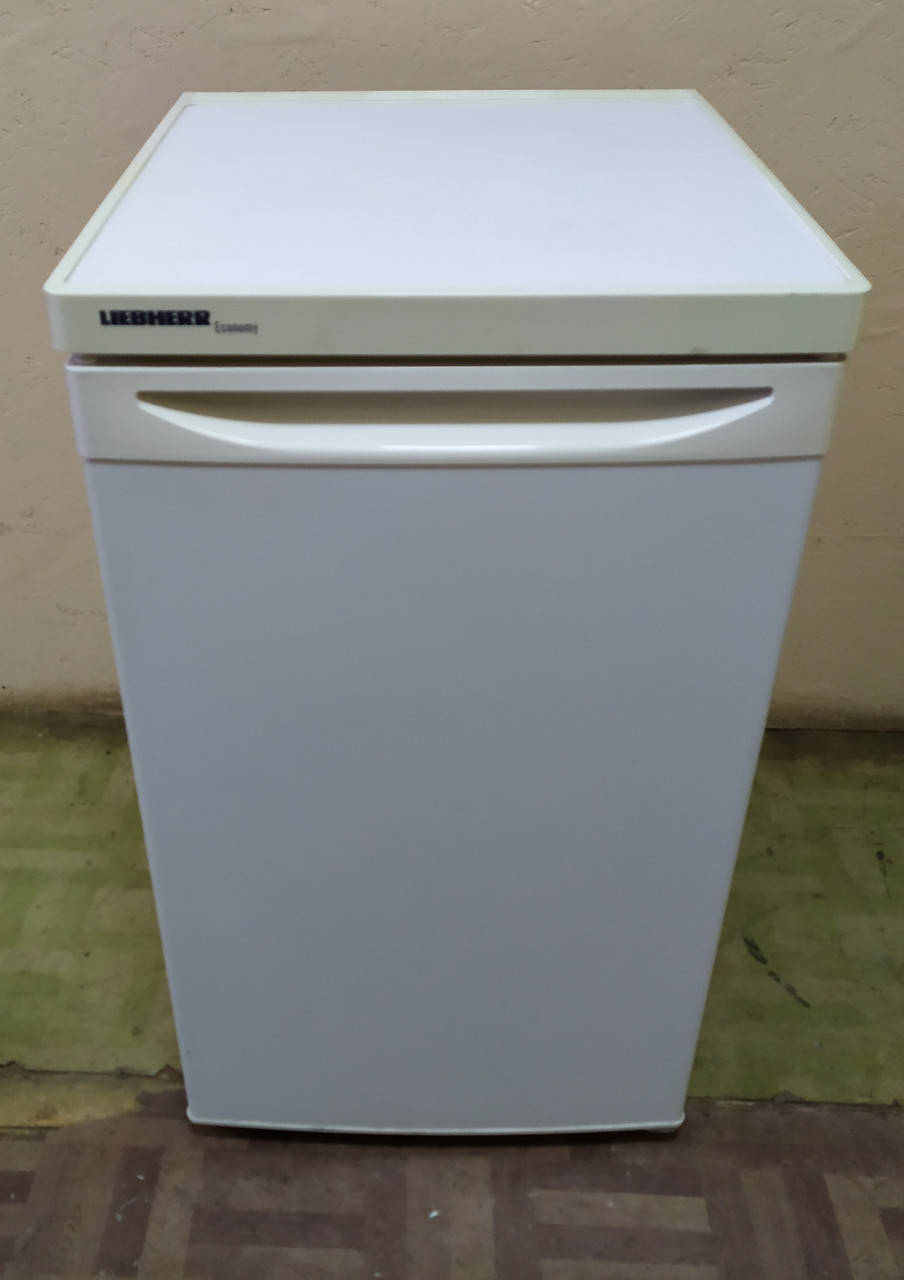 Небольшой немецкий холодильник Liebherr Economy KTS1414 из Германии с гарантией
Небольшой немецкий холодильник Liebherr Economy KTS1414 из Германии с гарантией