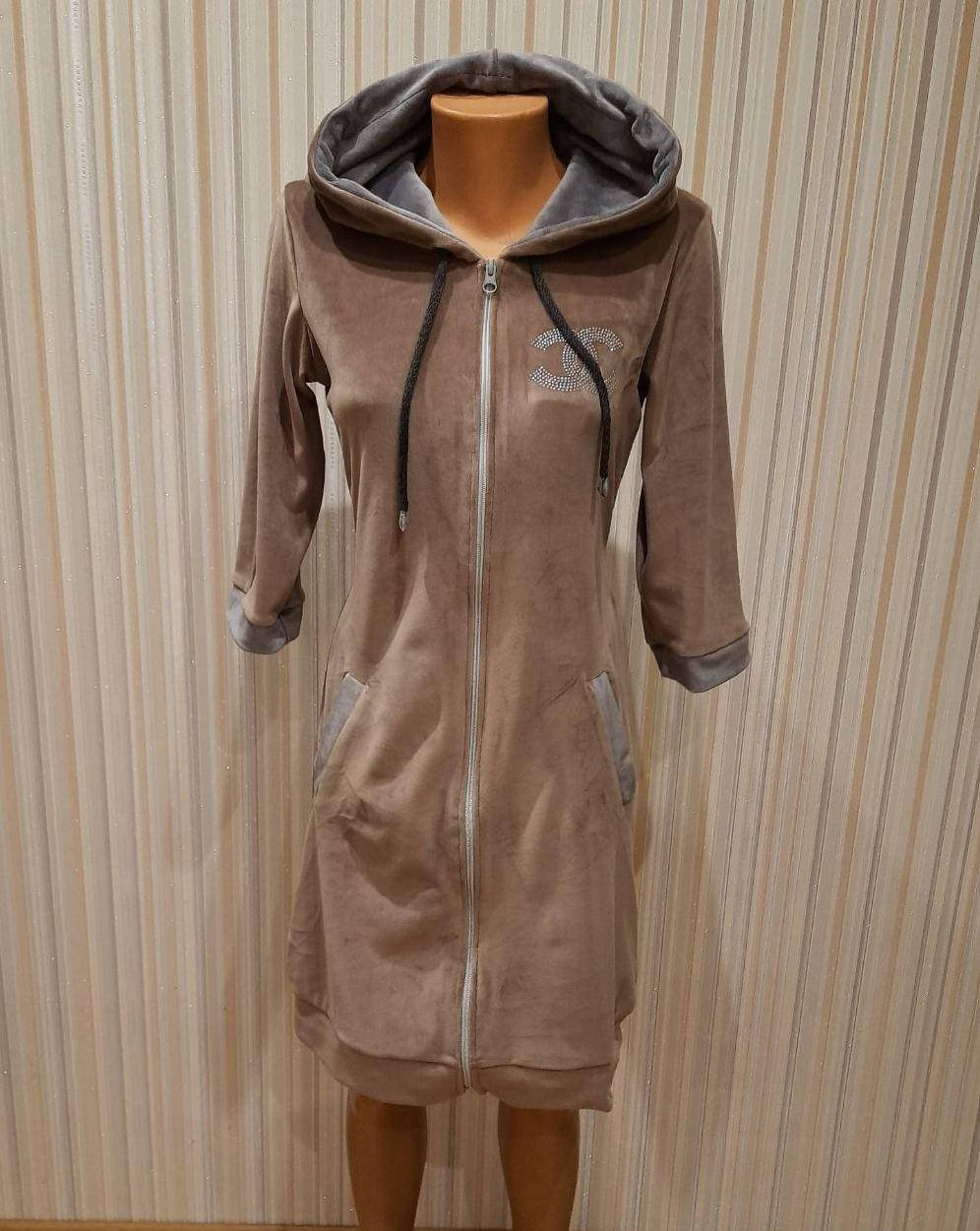 Женский велюровый халат на молнии, S(42), M(44), L(46), XL(48), XXL(50), XXXL(52) разные цвета., Синий
Женский велюровый халат на молнии, S(42), M(44), L(46), XL(48), XXL(50), XXXL(52) разные цвета., Синий