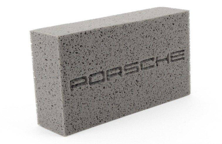 Губка для догляду за автомобілем Porsche Tequimpment Scripted Car Wash Sponge, артикул 00004400096
Губка для догляду за автомобілем Porsche Tequimpment Scripted Car Wash Sponge, артикул 00004400096
