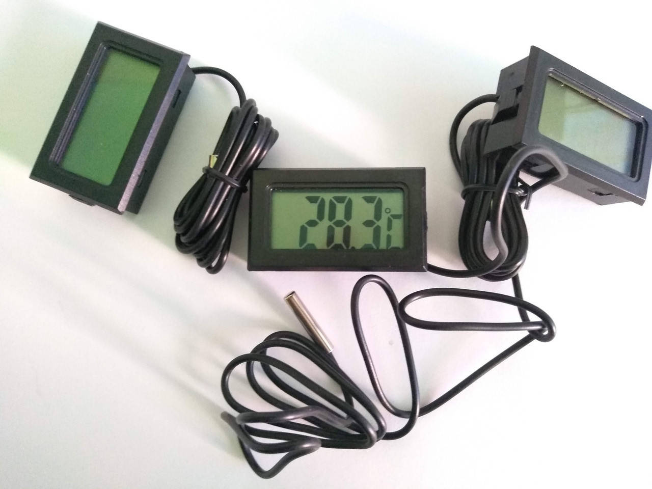 LCD Цифровой термометр с водонепроницаемым зондом до 110 градусов по Цельсию (кабель 2 метра)
LCD Цифровой термометр с водонепроницаемым зондом до 110 градусов по Цельсию (кабель 2 метра)
