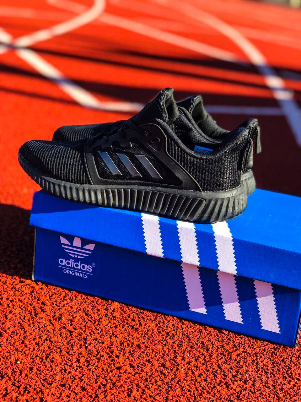 Кроссовки мужские Adidas Climacool Vent J Black текстильная сетка пенка 41 разм, Черный
Кроссовки мужские Adidas Climacool Vent J Black текстильная сетка пенка 41 разм, Черный