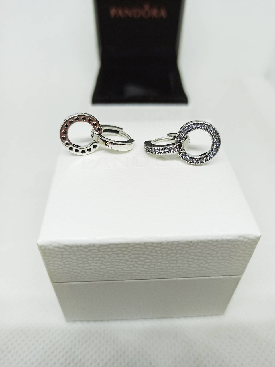 Серёжки Пандора S 925. Серьги Пандора. Pandora. Серебряные серьги. Кульчики срібні.
Серёжки Пандора S 925. Серьги Пандора. Pandora. Серебряные серьги. Кульчики срібні.