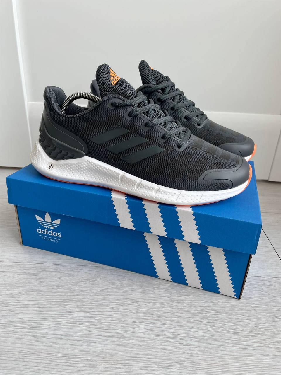Мужские кроссовки Adidas UltraBoost летние, кроссовки адидас ультрабуст серые в сеточку тканевые 43, Серый
Мужские кроссовки Adidas UltraBoost летние, кроссовки адидас ультрабуст серые в сеточку тканевые 43, Серый