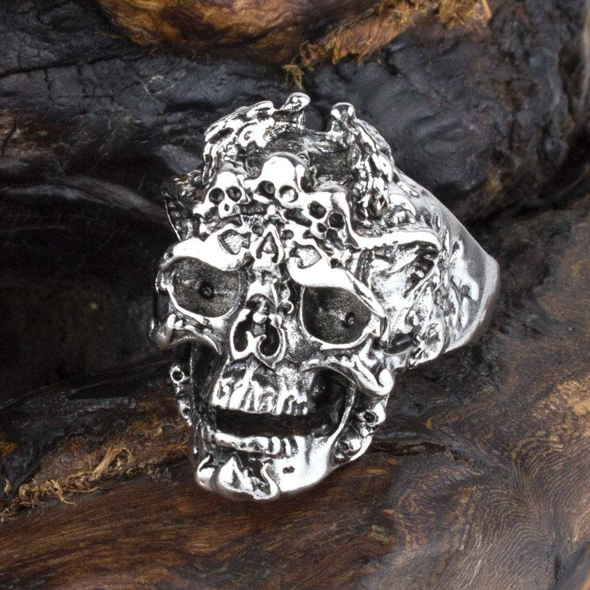 Перстень Win Череп с рогами Сталь Размер 18 Стальной (23690) 
Перстень Win Череп с рогами Сталь Размер 18 Стальной (23690)